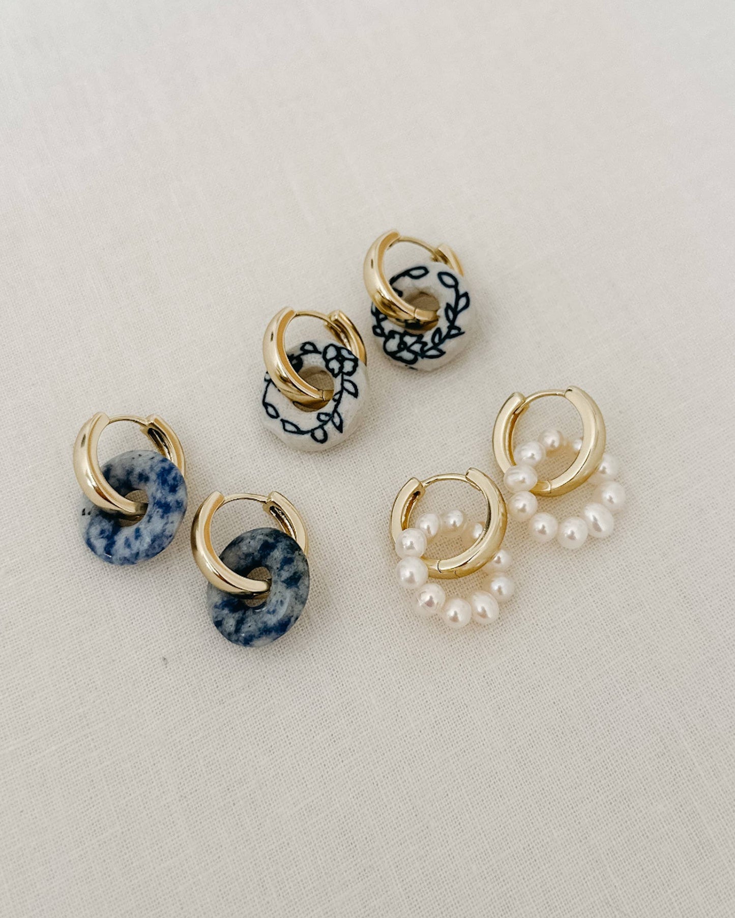small hoop earrings (3 styles)